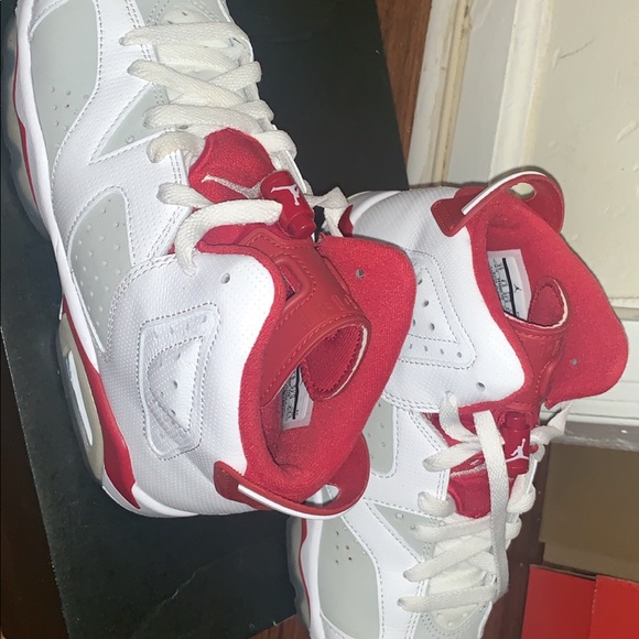 Jordan - Picture 2 of 2